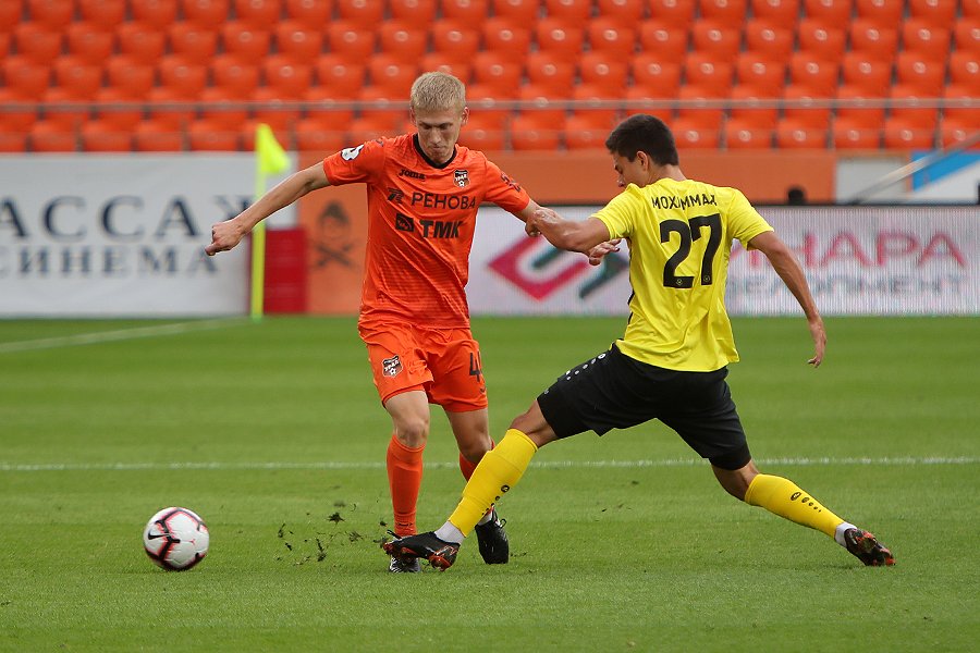 \"Урал\" на своем поле проиграл \"Анжи\"