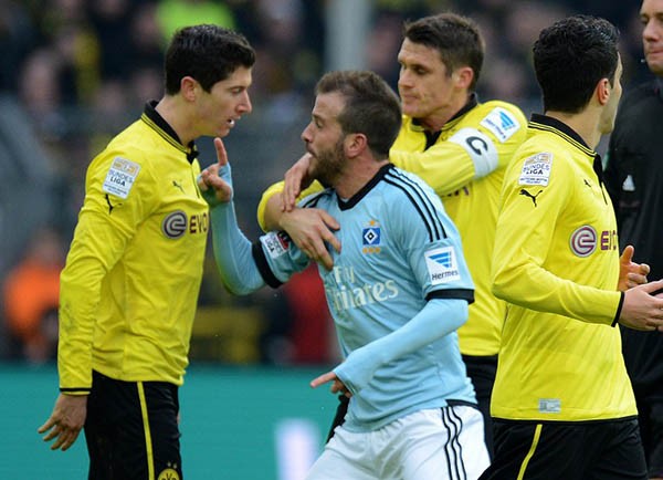 Левандовски дисквалифицирован на три игры