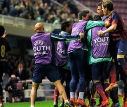 "Бенфика" и "Барселона" сыграют в финале Юношеской лиги УЕФА