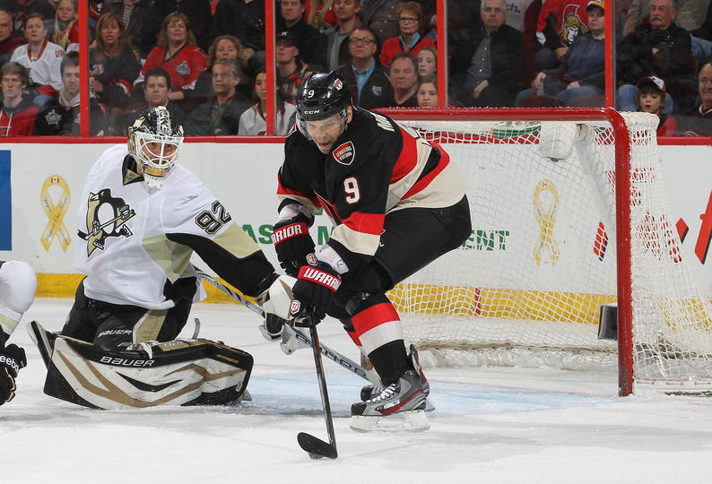 НХЛ: \"Оттава\" дома уступила \"Питтсбургу\"