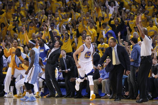 НБА: \"Лейкерс\" проигрывает  \"Сан-Антонио\", \"Голден Стэйт\" минимально обыграл \"Наггетс\"