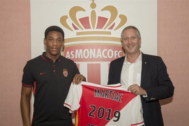 \"Монако\" продлил Мартиаля