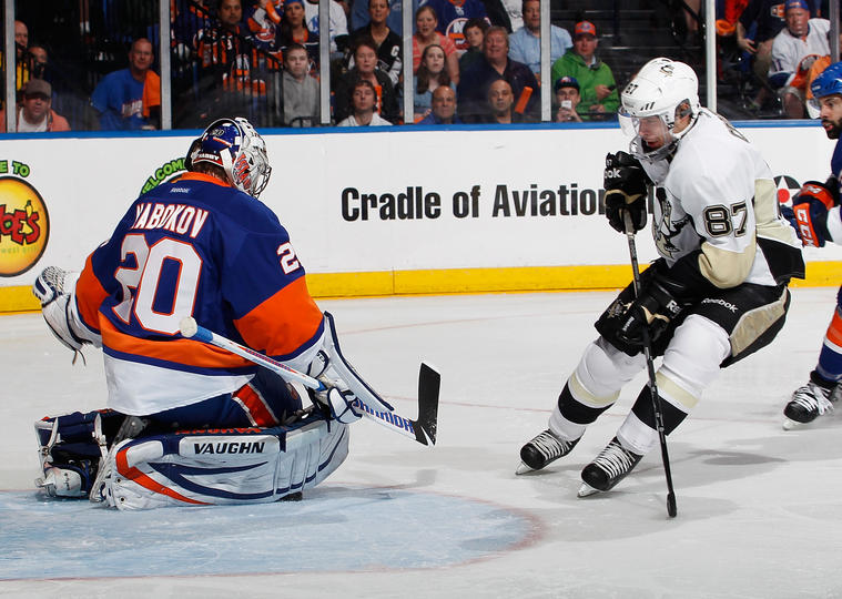 НХЛ: \"Питтсбург\" проходит \"Айлендерс\"