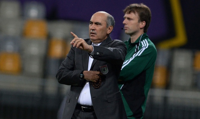 \"Рубин\" проведет три матча без главного тренера