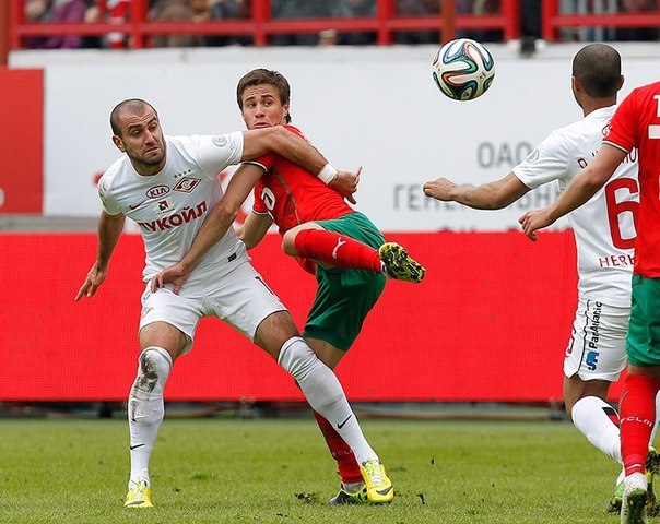 \"Спартак\" и \"Локомотив\" расписали мировую