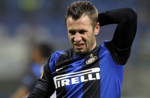 \"Тоттенхэм\" крупно проиграл \"Интеру\", однако прошел в четвертьфинал Лиги Европы