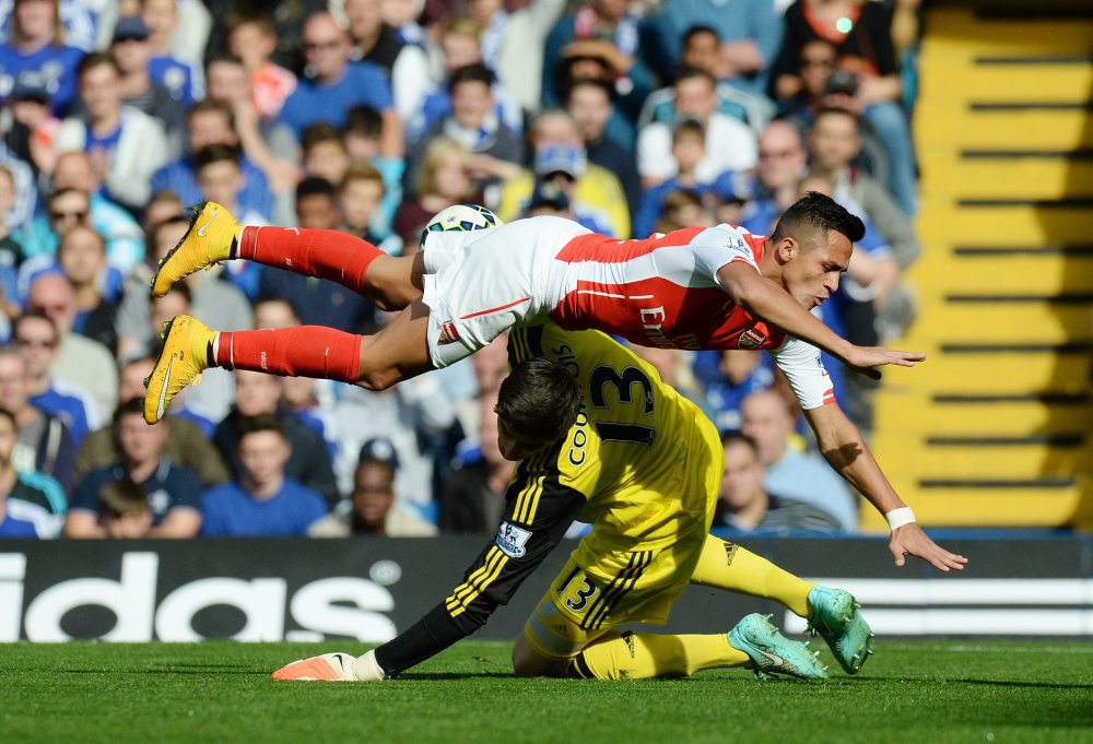 Голкипер \"Челси\" Куртуа выписан из больницы