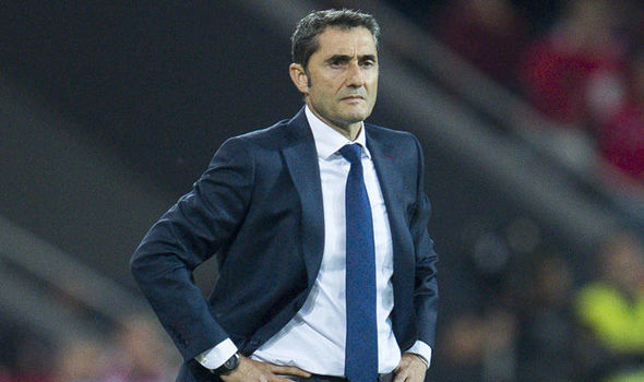 Вальверде хочет подписать защитника