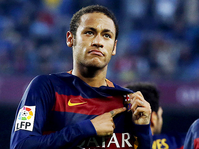 Силва звал Неймара в \"ПСЖ\"