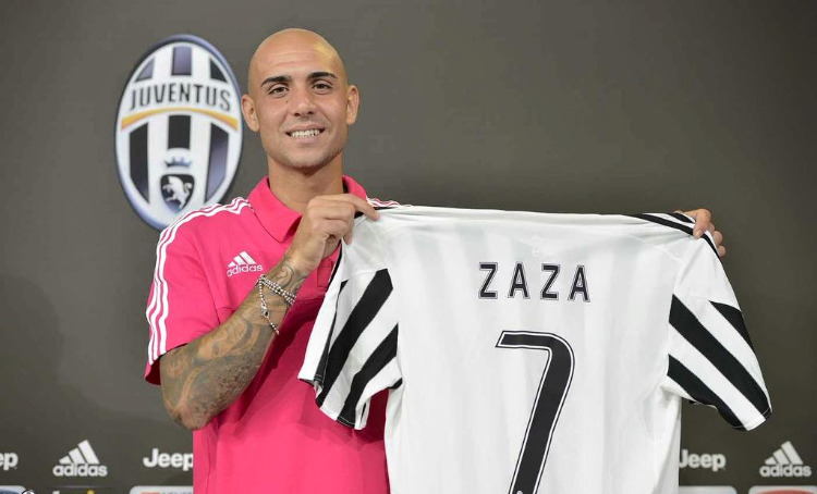 \"Вест Хэм\" хочет арендовать форварда \"Ювентуса\"