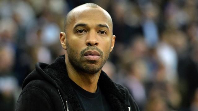 Анри хотел бы поиграть вместе с Жиру