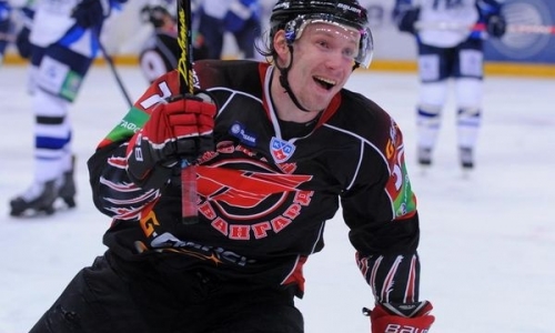 Пережогин не сыграет против \"Сибири\"