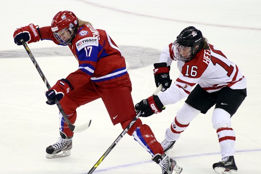 Россиянки проиграли в полуфинале канадкам