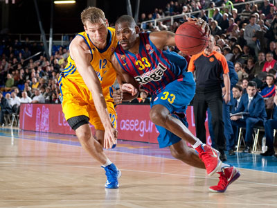 \"Химки\" проиграли два очка \"Барселоне\"