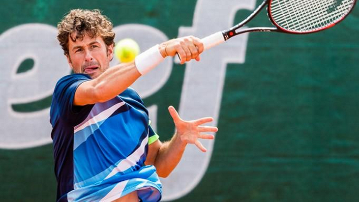 Хасе одолел Гоффена в четвертьфинале турнира в Гштааде