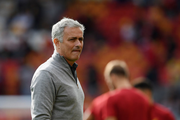 Моуринью надеется, что \"МЮ\" продлит контракт с де Хеа