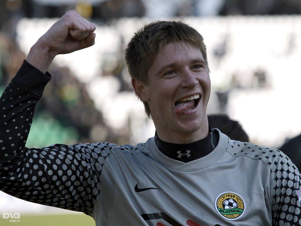 \"Кубань\" готова продать Беленова и Попова за 20 миллионов евро