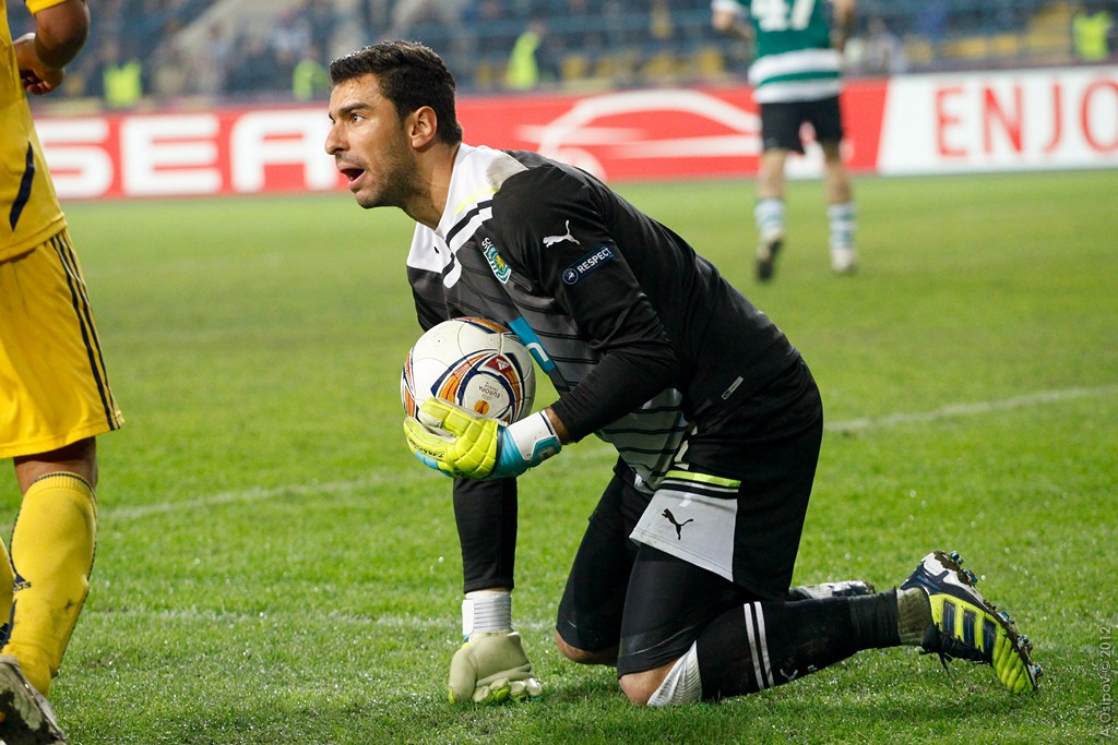 \"Монако\" нацелился на голкипера \"Спортинга\"