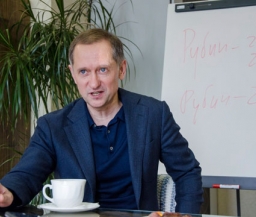 Сайманов прокомментировал трансферы Бухарова и Полоза в "Рубин"