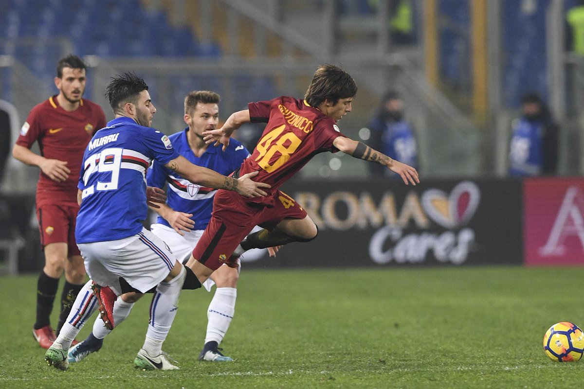 \"Сампдория\" в гостях обыграла \"Рому\"