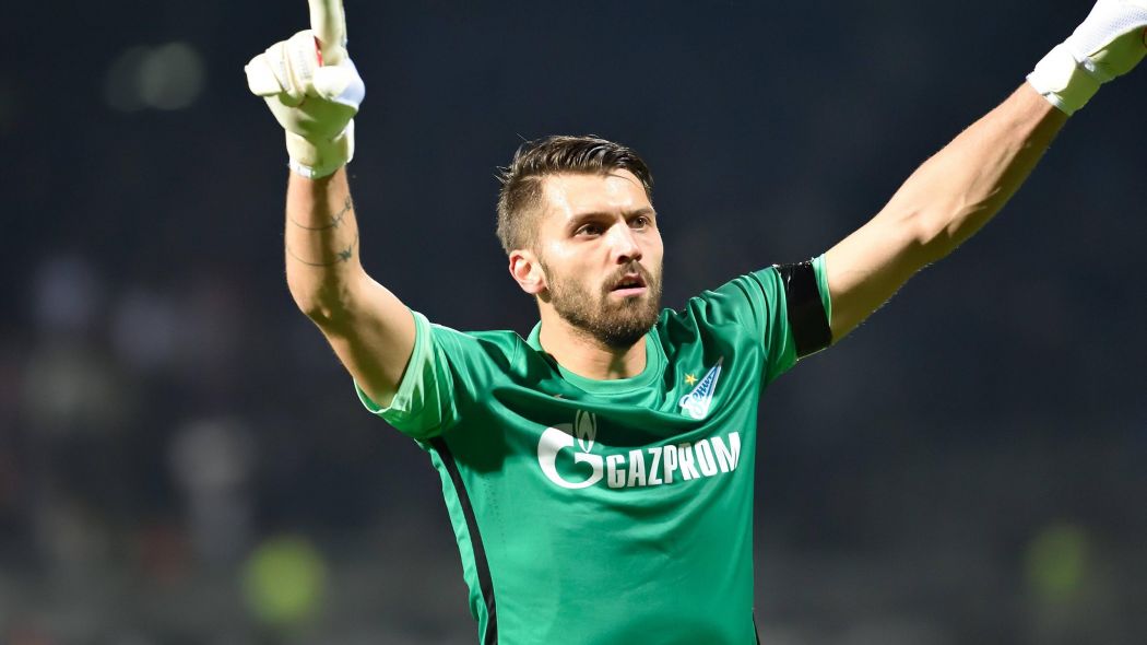 \"Лацио\" претендует на Лодыгина