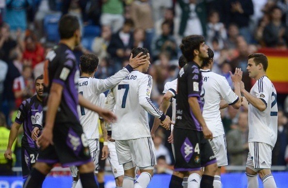 \"Реал\" обыграл \"Вальядолид\" со счетом 4:3