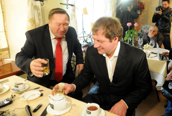 Емельяненко и Мысютин помирились