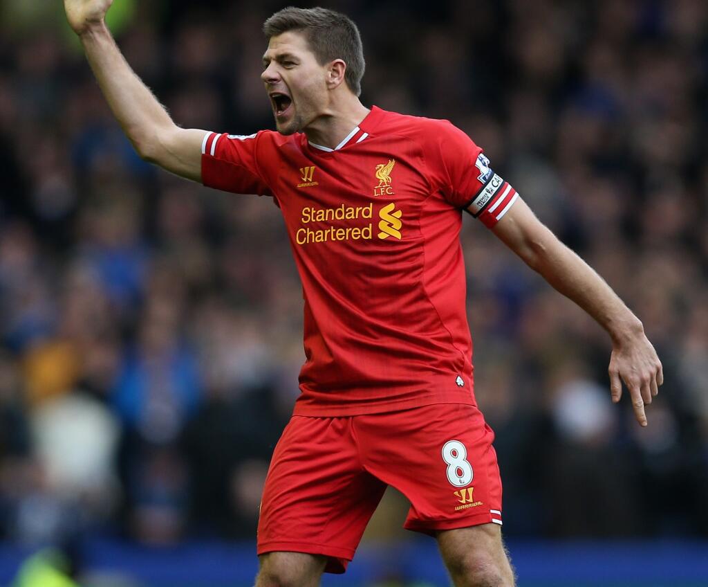 Роджерс может перевести Джеррарда в центр обороны