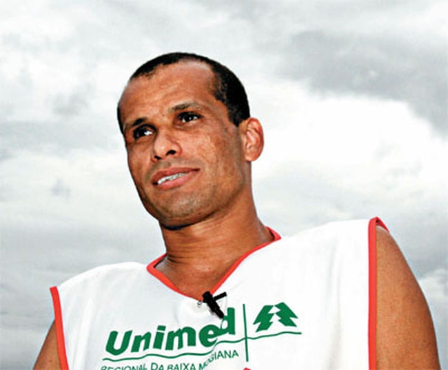 Ривалдо может возобновить карьеру