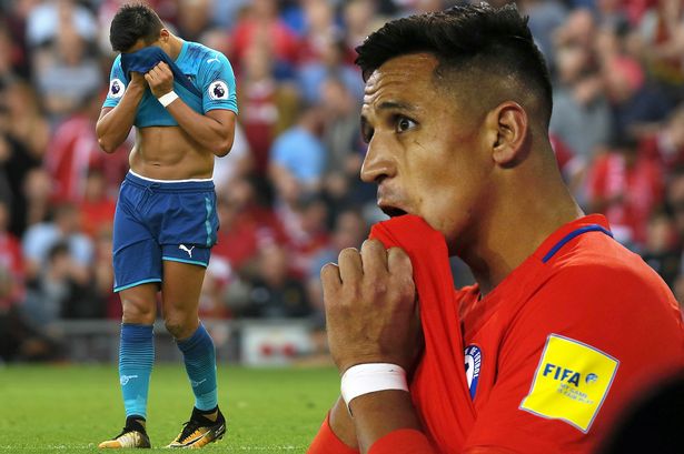 Санчес поднял вопрос критики в адрес сборной