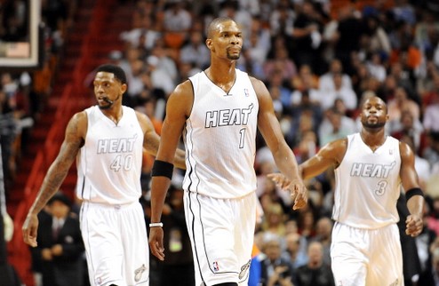 НБА. Победы \"Майами\", \"Лейкерс\" и \"Денвера\"