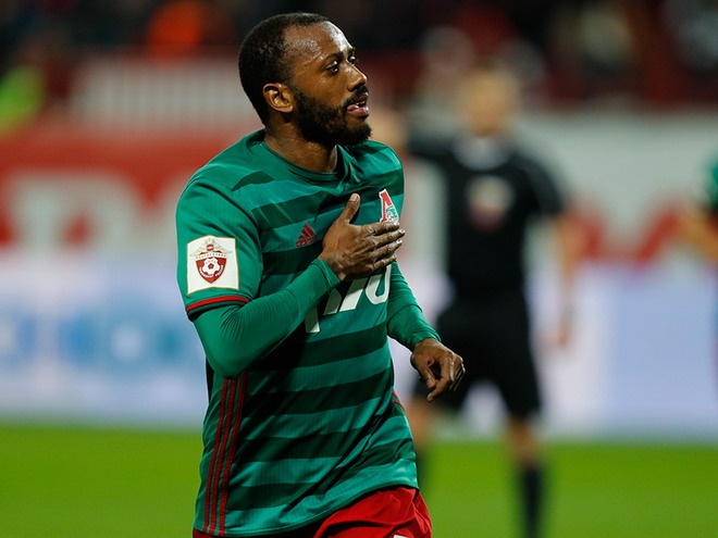 Фернандеш не планирует переезжать в Турцию