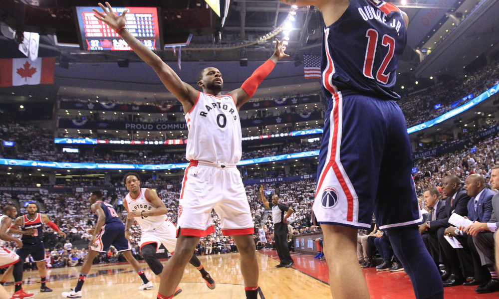 \"Вашингтон Уизардс\" уверенно победил \"Торонто Рэпторс\"