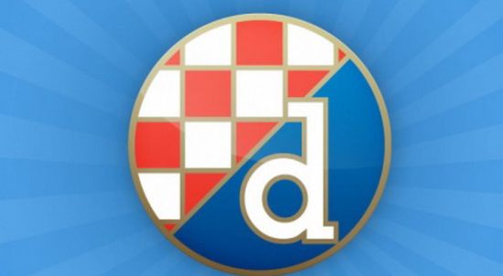 Самолет в загребским \"Динамо\" на борту совершил экстренную посадку