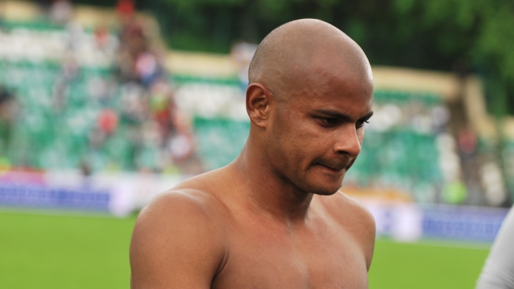 Ари в декабре поженится на россиянке и оформит российское гражданство