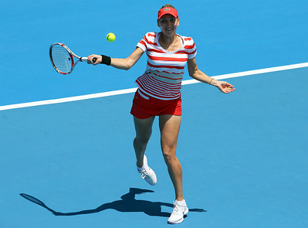 Елена Веснина победила Ярославу Шведову