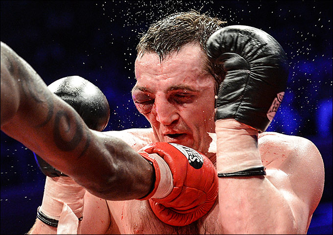 Официально: реванш Лебедев - Джонс состоится 19 апреля