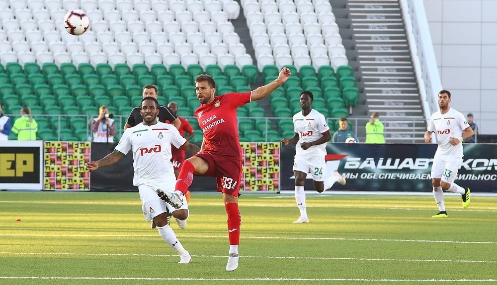 \"Локомотив\" не смог обыграть \"Уфу\"