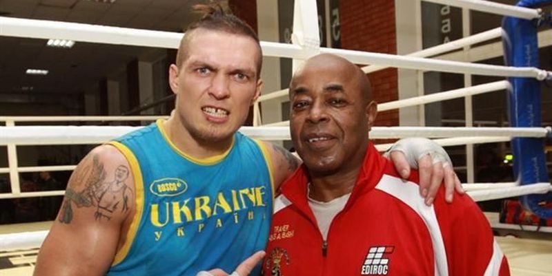 Али Башир уверен в победе Усика над Джонсом