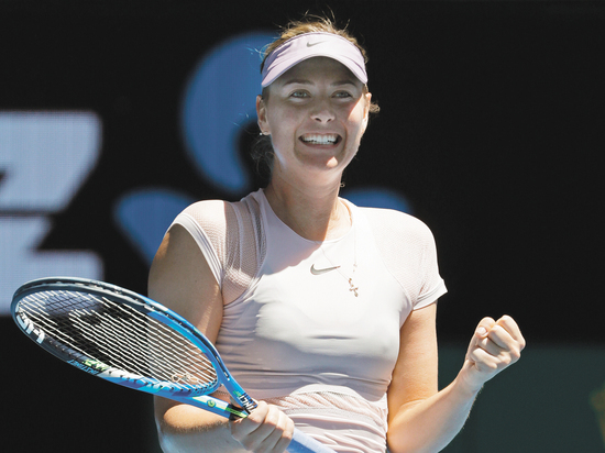 Шарапова обыграла Бачински на турнире в Шэньчжене