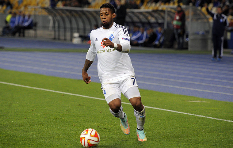 \"Сандерленд\" претендует на Ленса