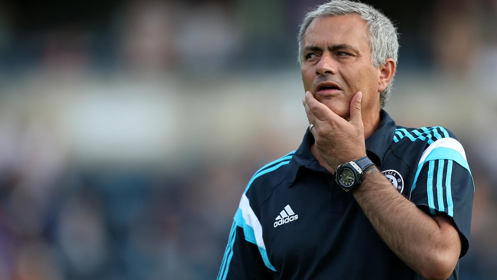 Моуриньо удивила зарплата Касильяса в \"Порту\"