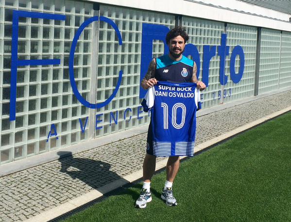 Официально: Освальдо - игрок \"Порту\"