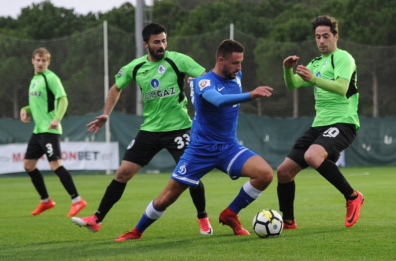 Марков: звали в \"Зенит\", но выбрал \"Динамо\"