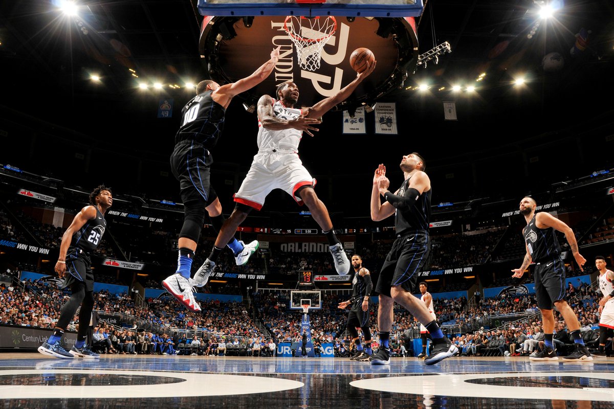 \"Торонто\" с трудом выиграл у \"Орландо\"