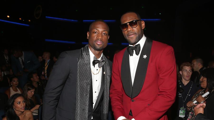 Дуэйн Уэйд поддержал Леброна Джеймса