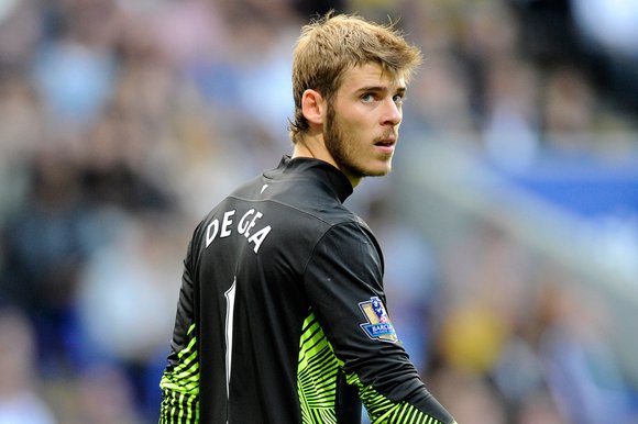 \"Барселона\" намерена купить Де Хеа или Рейну в случае ухода Вальдеса