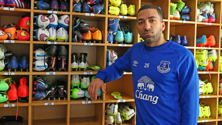 Леннон в восторге от перехода в \"Эвертон\"