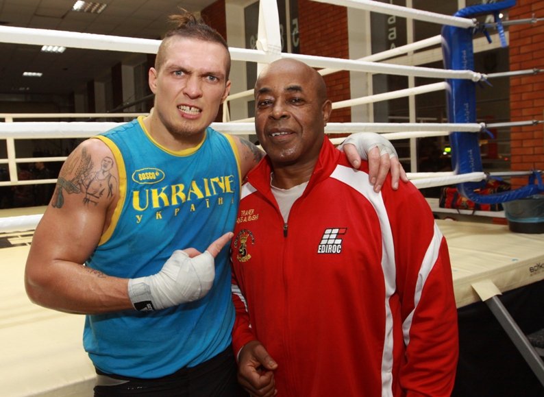 Башир: у Усика есть отличные шансы, чтобы заменить Кличко