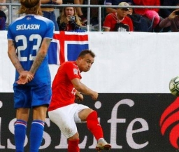 Швейцария уничтожила Исландию